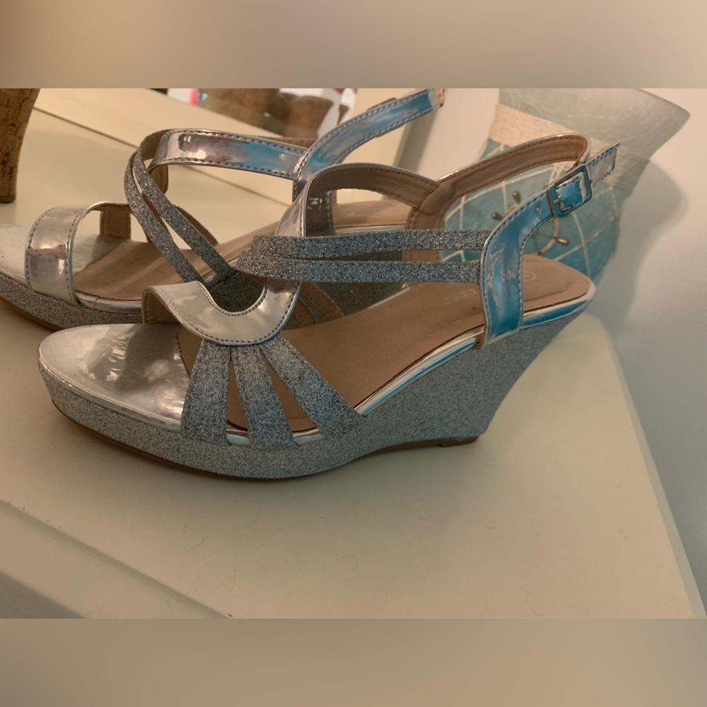 Silver glittery wedge heels